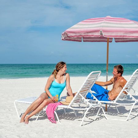 Sandcastle Resort At Lido Beach Sarasota Buitenkant foto