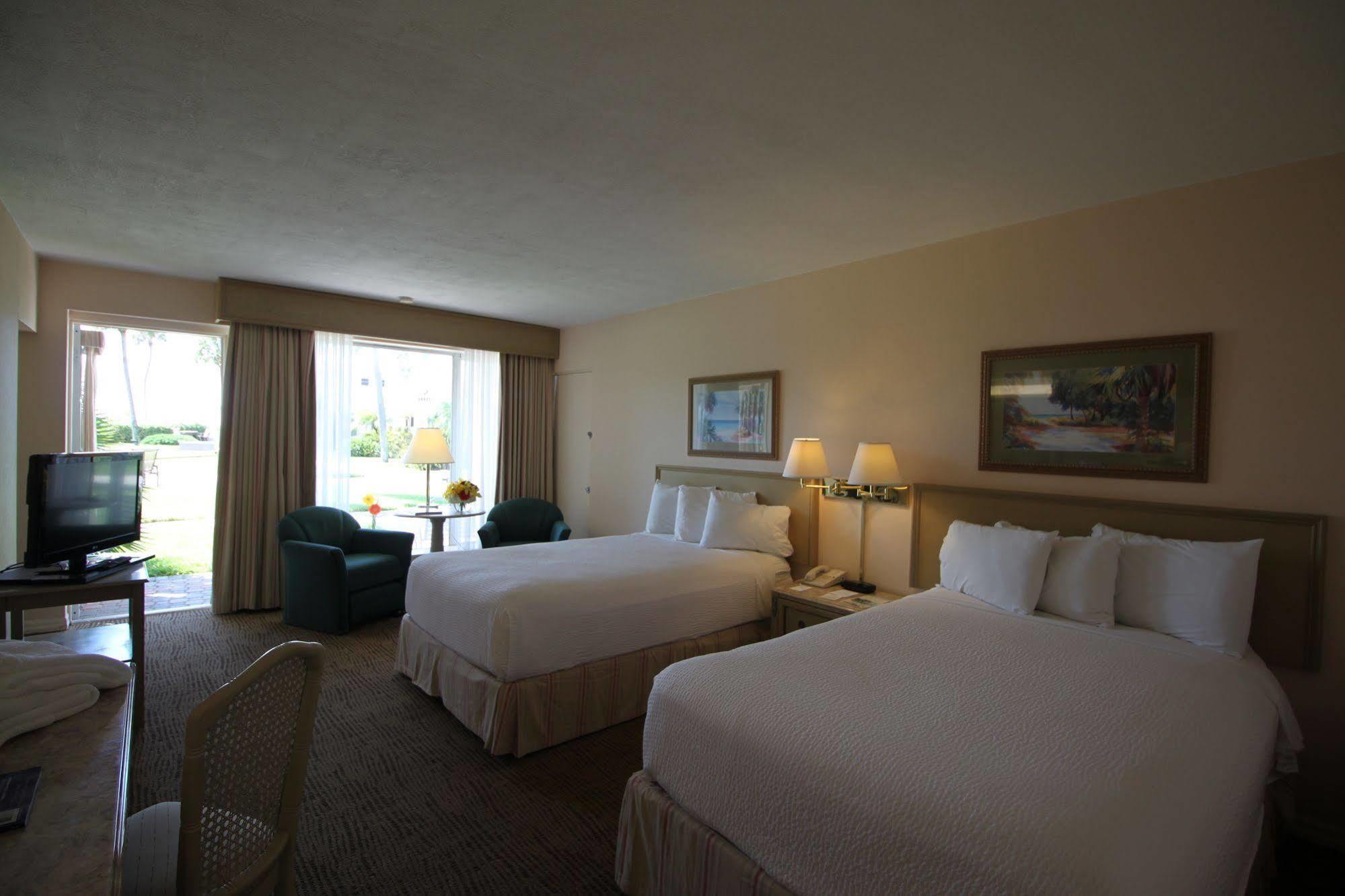 Sandcastle Resort At Lido Beach Sarasota Buitenkant foto